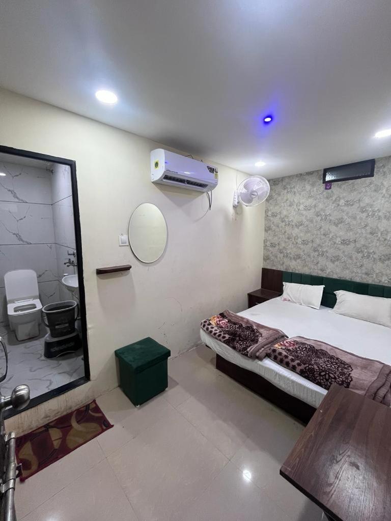 Green Leaf Ujjain Ujaim Exterior foto